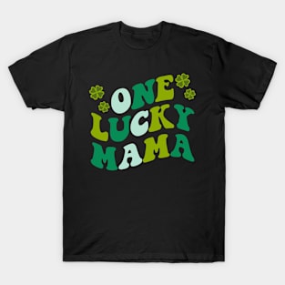 One Lucky Mama Retro Vintage St Patrick's Day T-Shirt